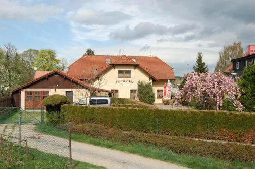 Hostal Penzion Florian