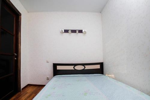 Nsk-kvartirka, Apartment Bluchera 3