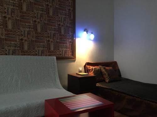Apartment On Kamenskaya 56/1