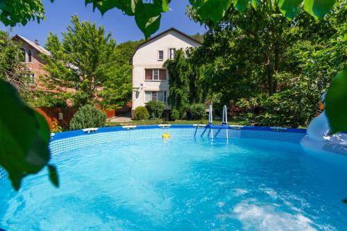 Hostal Guest Home Novella