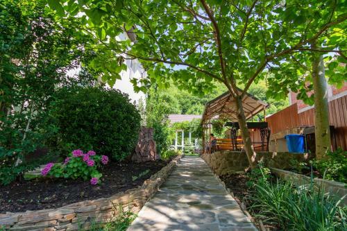 Hostal Guest Home Novella
