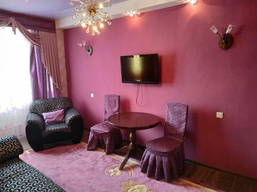Hotel Oktyabrskaya