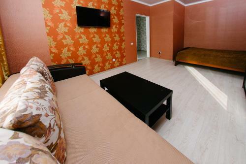 City Center Apartament On Chelyuskintsev 17/4