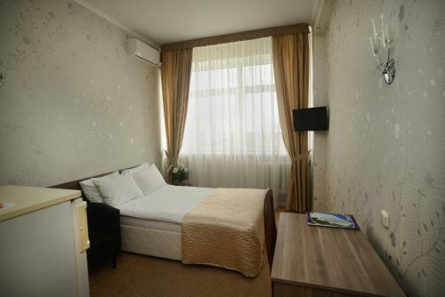 Fakel Hotel
