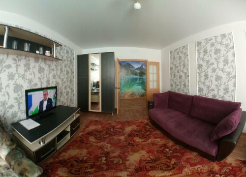 Two Room Apartment Na Razdolnoi