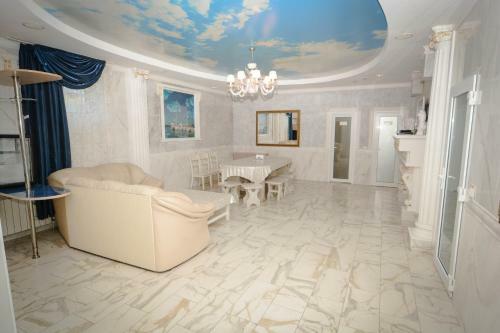Tet-a-tet Hotel