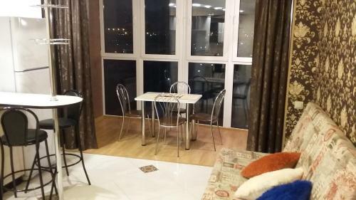 Apartment Vega On Revolutsii 3