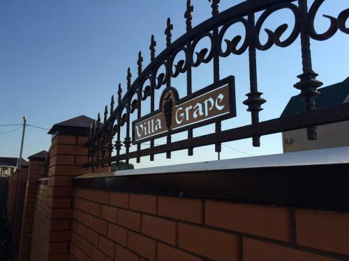 Hostal Villa Grape Guest House