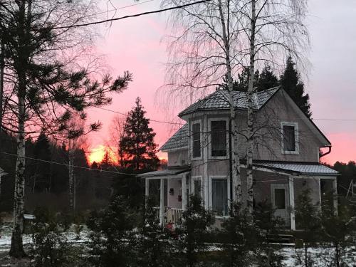 Guest House On Lake Pleshtcheyevo