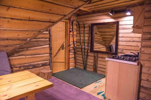 Hostal Holiday Home U Lyzhnika