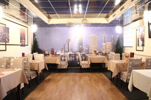 Prionezhsky Club Hotel