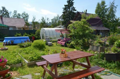 Cottage On Perevalka