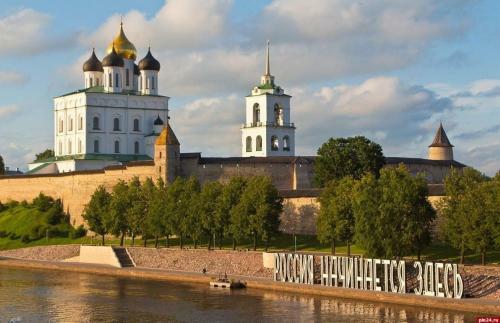 Apartment On Rizhskiy 31
