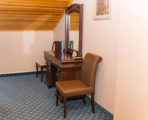 Hotel 903