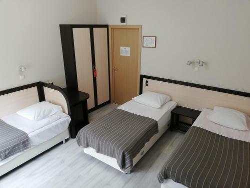 Transit Hotel