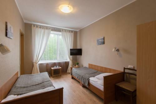 Transit Hotel