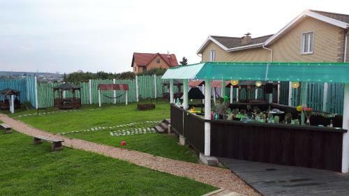 Usadba Romashkovo Hotel