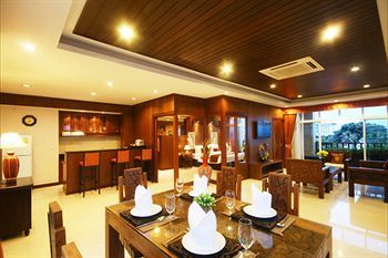 Hotel Seaside Jomtien Beach Resort