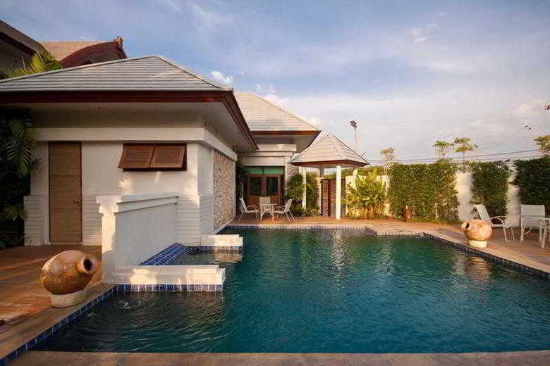 Hotel Royal Sammuk Villa