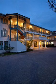 Hotel Devasom Huahin Resort