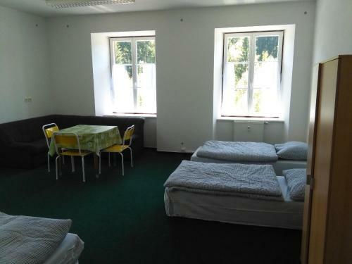 Apartamento Pension Na Hranici