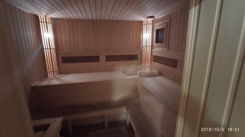 Hostal Gostevoy Dom Na Rybatskoy
