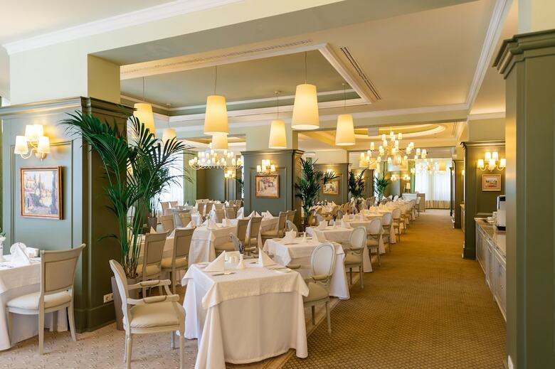 M`istra`l Hotel & Spa