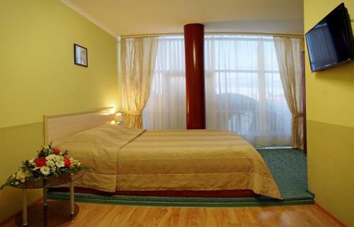 Aragon Hotel