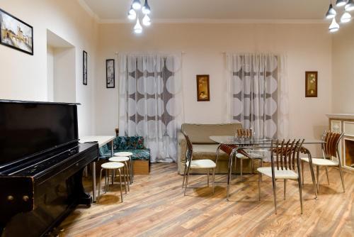 Apartament On B. Sadovaya 17
