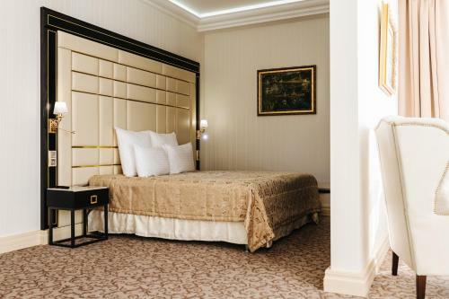 7 Avenue Hotel And Spa