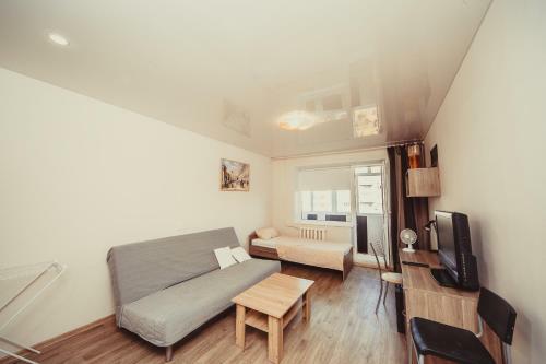 Apartment On Chernorechenskaya 63