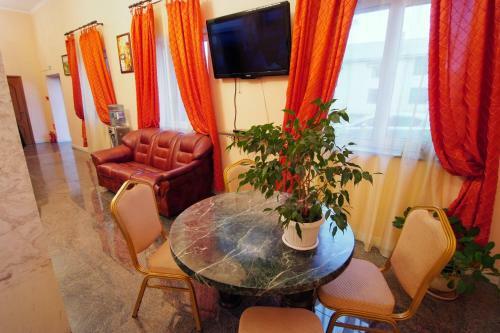 Maria Hotel