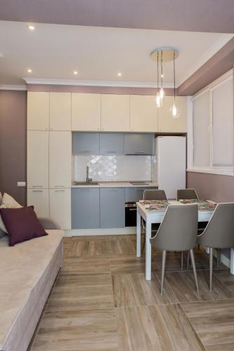 Apartment In Marina Park
