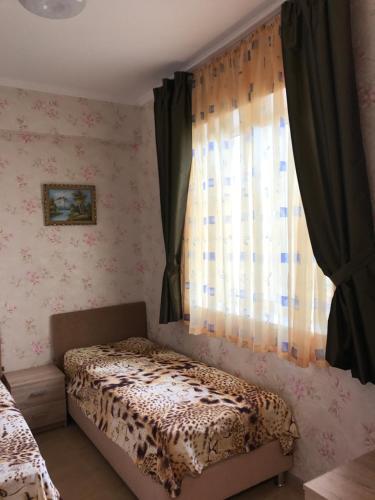 Apartment On Volzhskaya 42-3