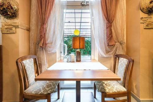 Hotel Pansionat Primavera