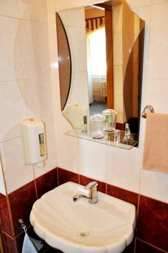Piramida Hotel