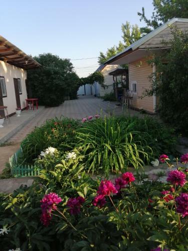 Hostal House And Individual Rooms In Salt-iletsk