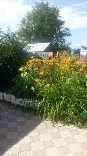 Hostal House And Individual Rooms In Salt-iletsk