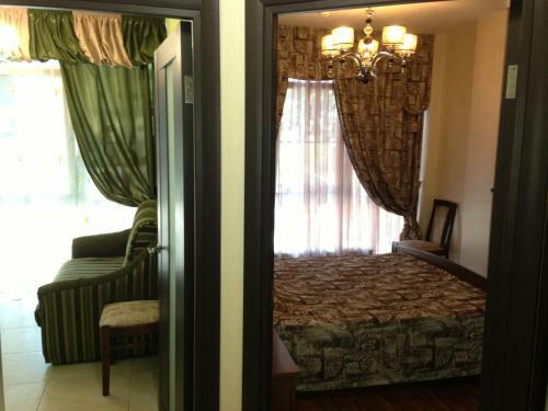 Hostal Guest House Uyzhnoe Siyanie