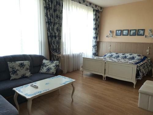 Sofrino Park Hotel