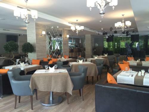 Sofrino Park Hotel