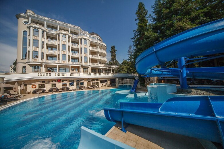 Villa Ostrova Spa Hotel