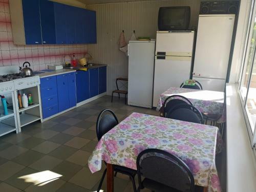 Hostal Tsvietushchii Sad