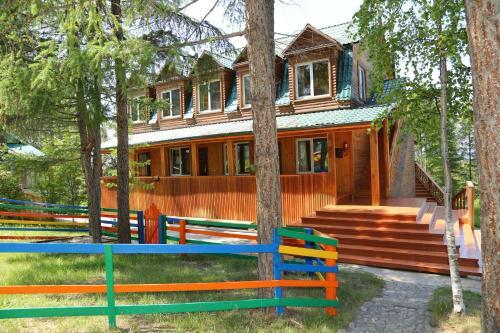 Posada Park-hotel Zvezdnyi