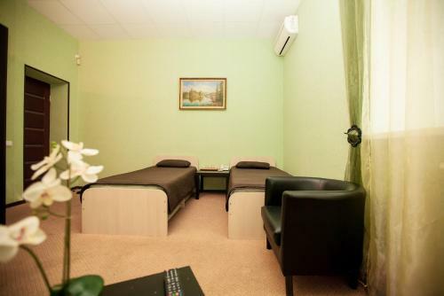 Hostal Kovcheg Guest House