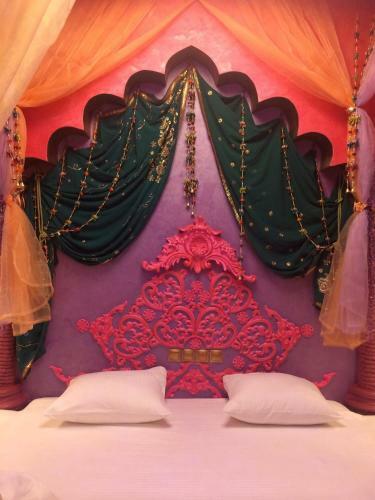 Disayn Hotel Shampan