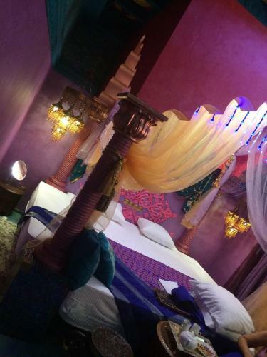 Disayn Hotel Shampan