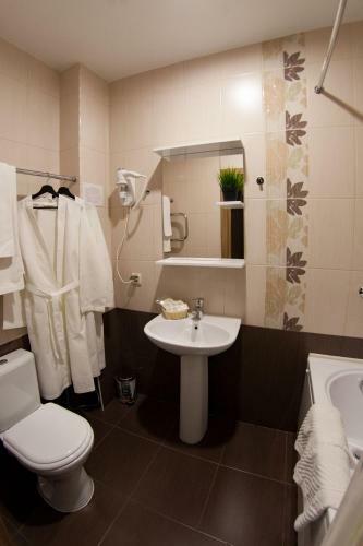 Hotel Complex Oktyabrskiy
