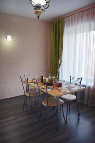 Hostel Romanov