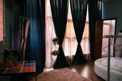 Hostal Herzen House Hotel